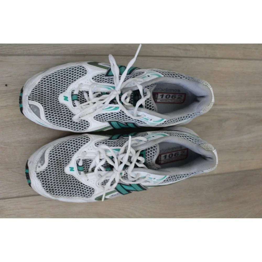 New Balance 1062 Women's Y2K Running Shoes White‎ Teal Silver W1062WG Size 11